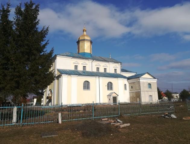 На Волині через перехід громади до ПЦУ стався конфлікт зі стріляниною / фото pershyj.com На Волині через перехід громади до ПЦУ стався конфлікт зі стріляниною / фото pershyj.com