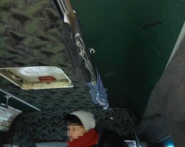 У Миколаєві водій маршрутки сушив труси на поручнях / фото Злочинності Немає У Миколаєві водій маршрутки сушив труси на поручнях / фото Злочинності Немає
