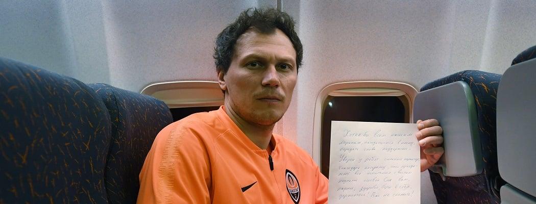 Андрій П'ятов написав лист полоненим у Москві українським морякам / ua.tribuna.com Андрій П'ятов написав лист полоненим у Москві українським морякам / ua.tribuna.com