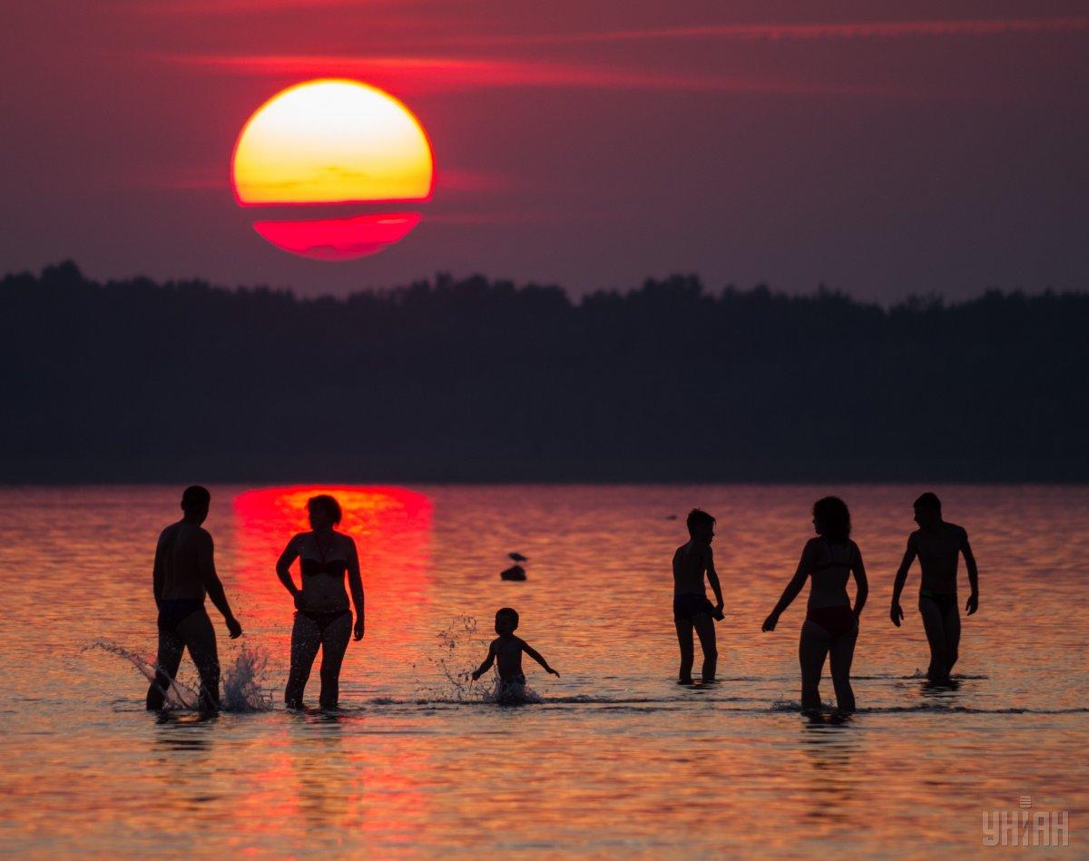 Озеро Світязь дуже популярне серед туристів / Фото УНІАН