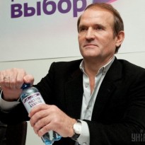 Better late than never: Poroshenko tells SBU to report on Medvedchuk’s effectiveness in Minsk talks