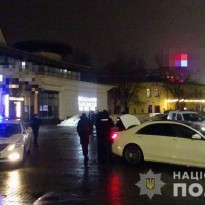 В центре Киева мужчина открыл стрельбу из ружья (фото)