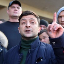 Team Zelensky come up with list of demands to Poroshenko ahead of runoff election stage