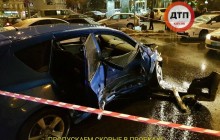 У Києві неадекватний водій протаранив чотири автомобілі, загинула дівчина (фото, відео)
