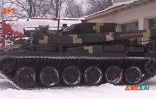 Во Львове показали бронированного "спасателя" танков (видео)