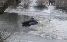 У Волинській області на дрейфуючій річкою крижині виявили мертвого першокласника (фото)