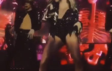 Напівгола Лобода влаштувала на сцені еротичні танці (відео)