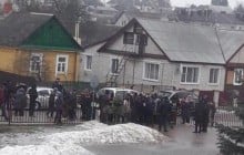 Белорусский подросток устроил резню в школе под Минском, есть погибшие (видео)