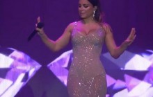 Ані Лорак виступила в Росії у "голій" сукні (відео)