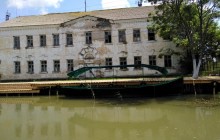 Нечистоты уже потекли в Дунай: в Вилково уже неделю из-за долгов за свет не работает канализация (видео)
