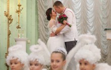 У Києві за рік понад 5 тисяч пар зареєстрували свій шлюб через послугу «за добу»