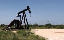 Цены на нефть обвалились до недельного минимума: в чем причина