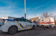 У Дніпрі невідомі в масках увірвалися в будинок і побили бітами пенсіонерок