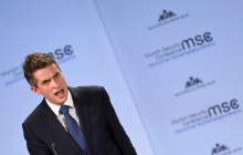 РФ остается угрозой, однако Западу не нужна конфронтация - министр обороны Британии