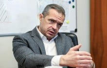 Руководитель «Укравтодора» Славомир Новак: Дороги имеют только один цвет – черный. Они не синие, зеленые, красные или желтые, как политические силы