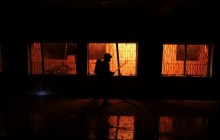 Під Києвом виникла масштабна пожежа на підприємстві з виготовлення армійського обмундирування (відео)