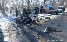 На Рівненщині внаслідок зіткнення Porsche та Daewoo загинуло троє людей, 5-річна дитина - у реанімації (фото)