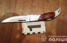 В Одесі чоловік з ножем накинувся на поліцейського: зловмиснику загрожує довічне ув'язнення (фото)