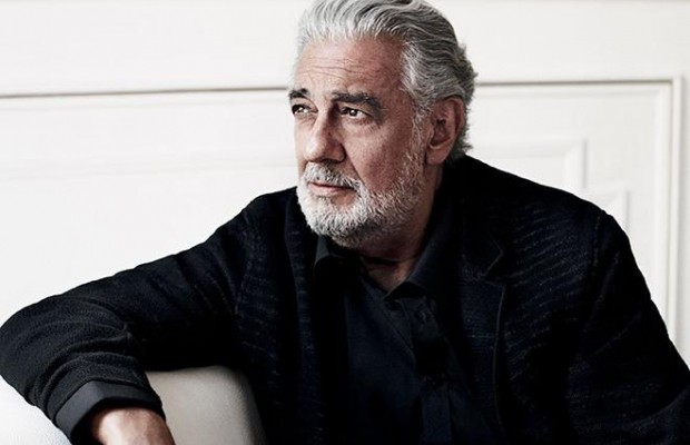 Проблеми з квитками та зйомкою: шанувальники з "боєм" проривалися на концерт короля опери Пласідо Домінго в Києві (відео)