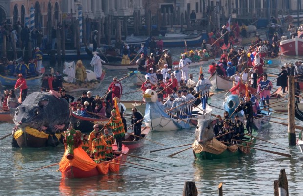 У Венеції розпочався щорічний карнавал (фото, відео)