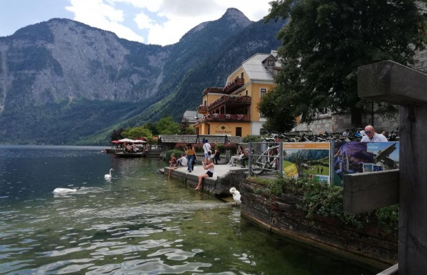 Австрия продлила локдаун до середины декабря и останется закрытой для туристов