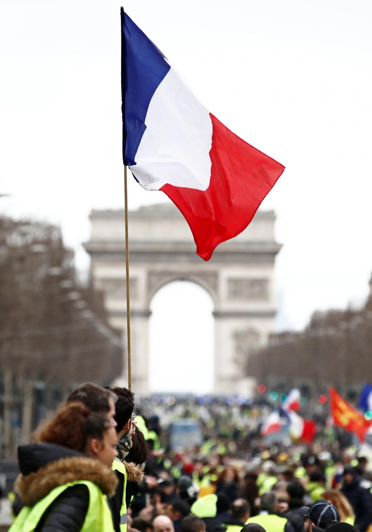 У Франції дали дозвіл на розробку біонічних технологій для військових / фото REUTERS