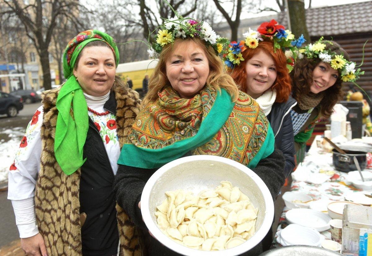 На Масницю готують вареники з сиром / УНІАН