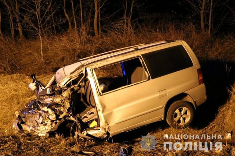 У водителей взяли кровь на проверку содержания алкоголя / фото пресс-служба полиции У водителей взяли кровь на проверку содержания алкоголя / фото пресс-служба полиции