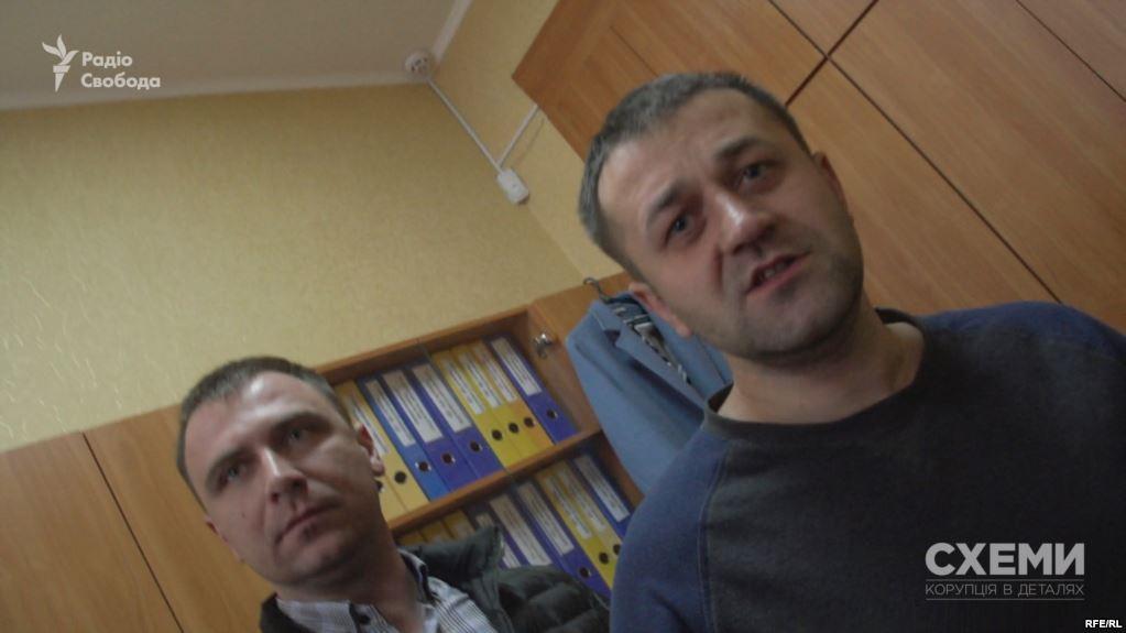 На знімальну групу «Схем» напали під час зйомок на Київщині / фото Радіо Свобода На знімальну групу «Схем» напали під час зйомок на Київщині / фото Радіо Свобода