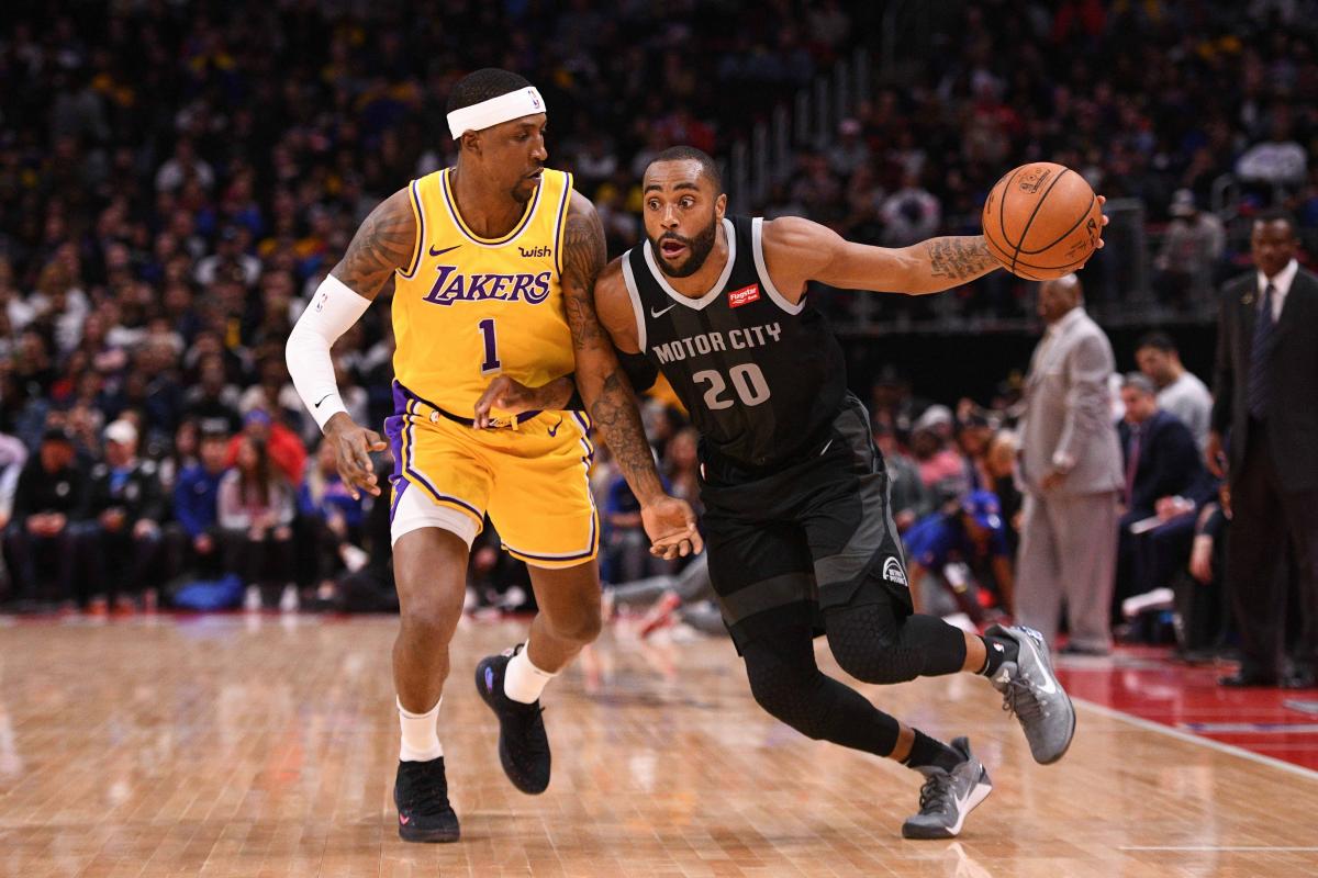 Пистонз обіграли Лейкерс в матчі регулярного чемпіонату НБА / Reuters