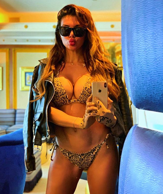 Седокова появилась в леопардовом белье / фото instagram.com/annasedokova