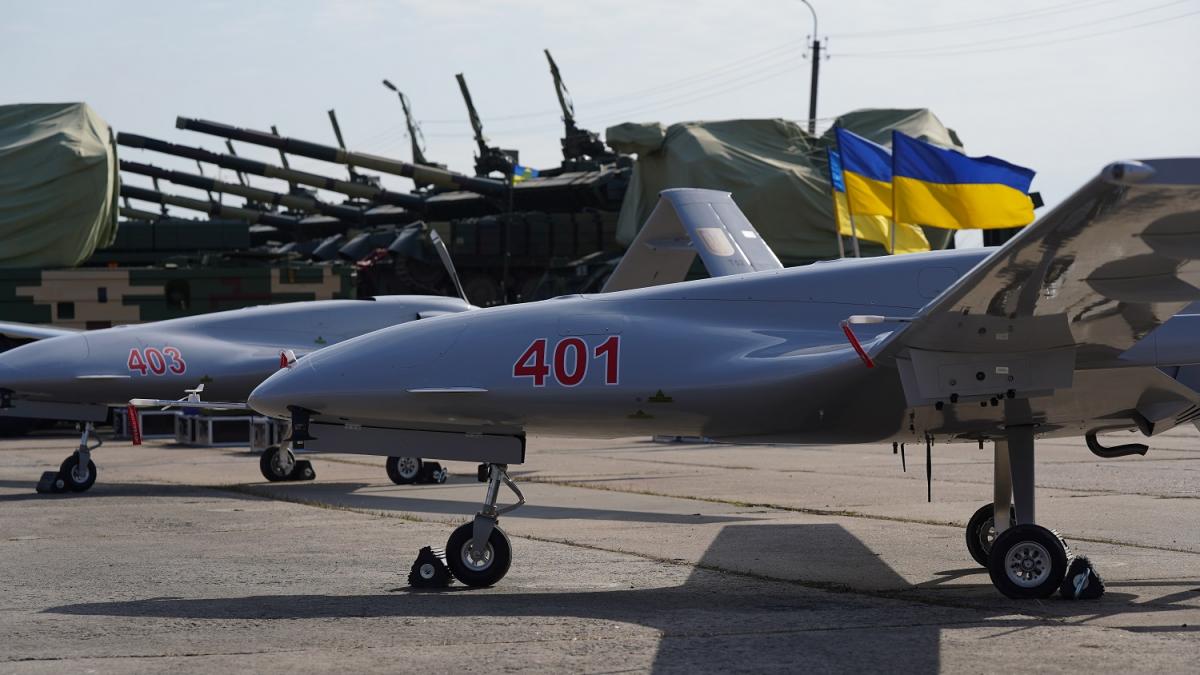 Грант зазначає, що дрони можуть компенсувати Україні відсутність сучасних літаків/ фото ukroboronprom.com.ua