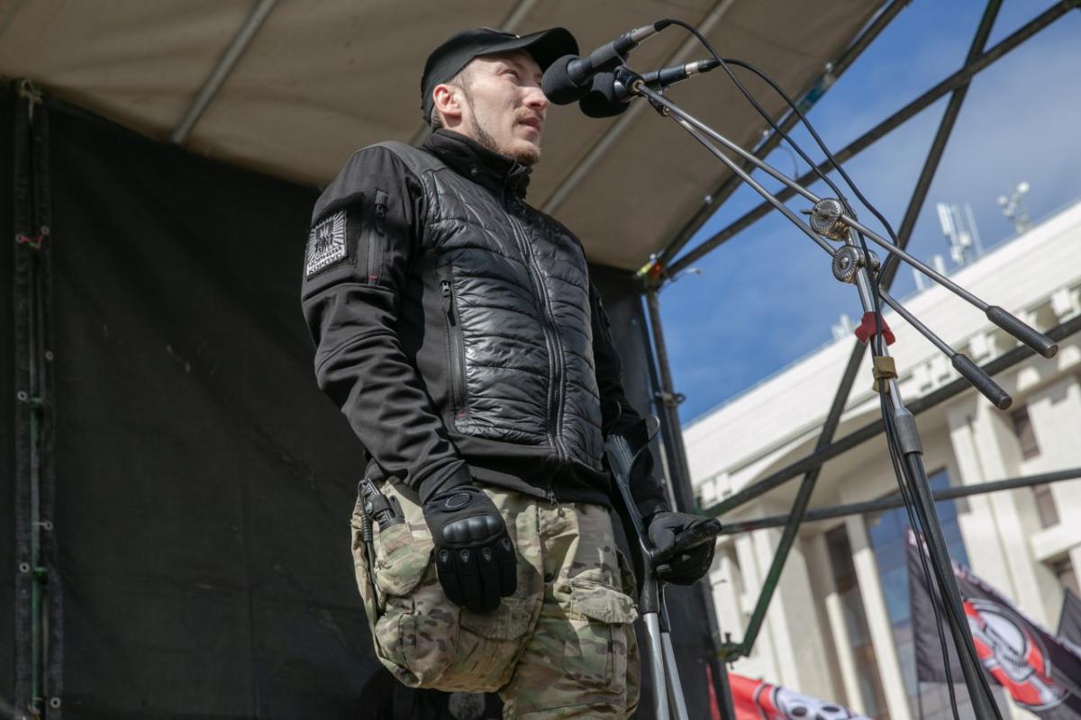 'Нацкорпус' добился своего: президент принял требования об аресте фигурантов коррупционной схемы в 'Укроборонпроме' 'Нацкорпус' добился своего: президент принял требования об аресте фигурантов коррупционной схемы в 'Укроборонпроме'