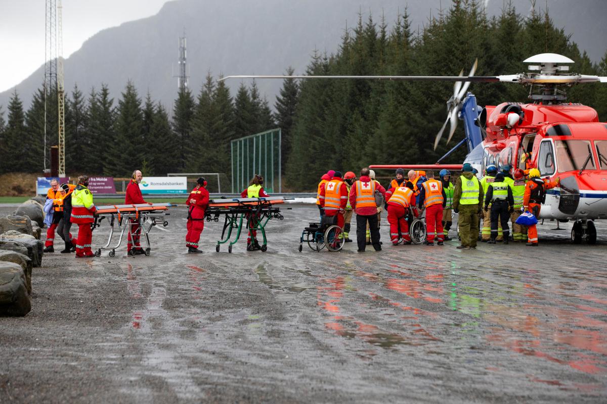 Евакуація пасажирів з лайнера Viking Sky завершилась / REUTERS
