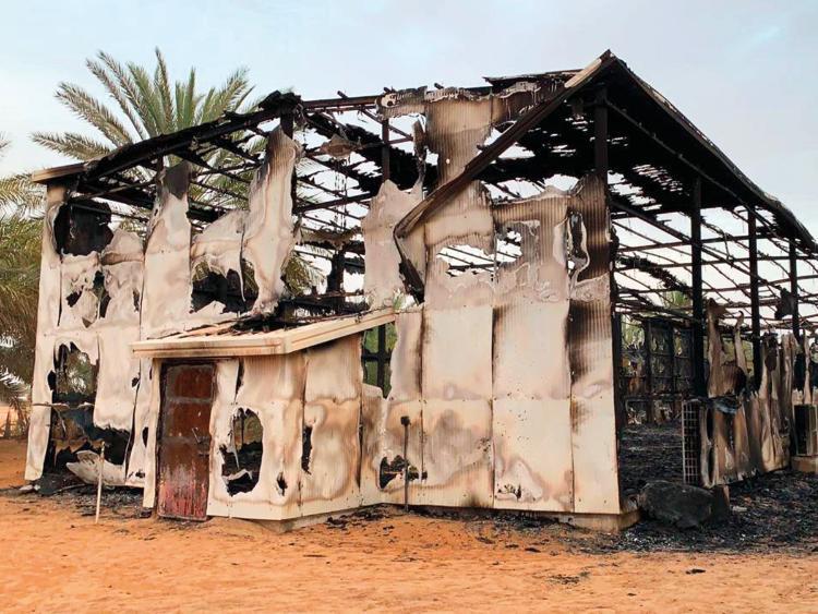 Соколи згоріли у добудові, в яку влучила блискавка \ gulfnews.com Соколи згоріли у добудові, в яку влучила блискавка \ gulfnews.com