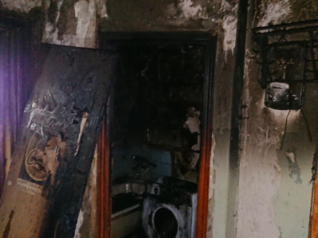 До гасіння пожежі залучено 10 осіб особового складу \ dp.dsns.gov.ua До гасіння пожежі залучено 10 осіб особового складу \ dp.dsns.gov.ua