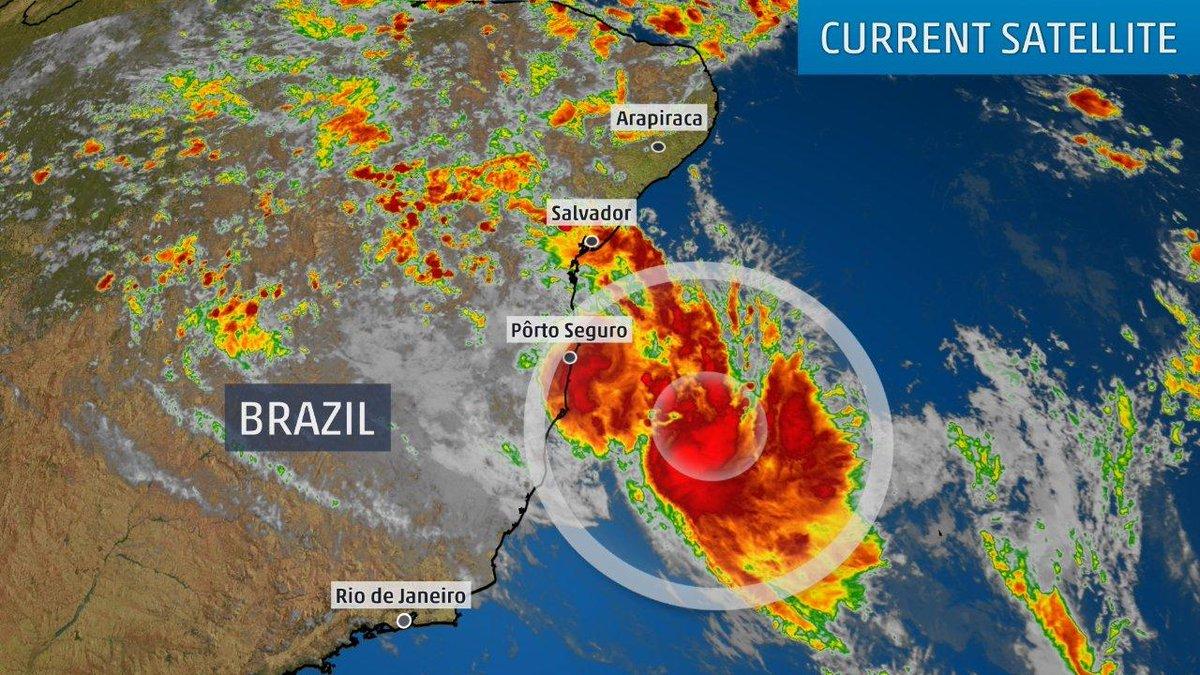 Біля берегів Бразилії сформувався тропічний циклон / twitter.com/weatherchannel Біля берегів Бразилії сформувався тропічний циклон / twitter.com/weatherchannel