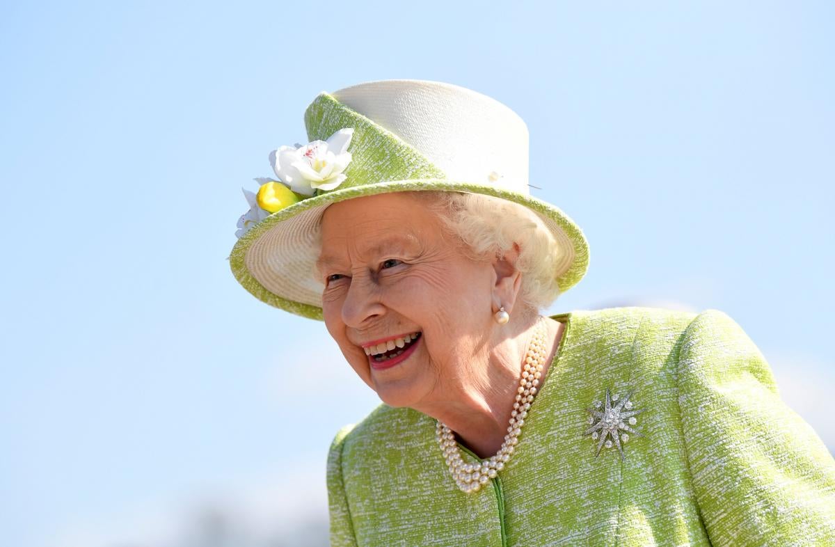Queen Elizabeth will stay for Christmas at Windsor Castle  photo REUTERS