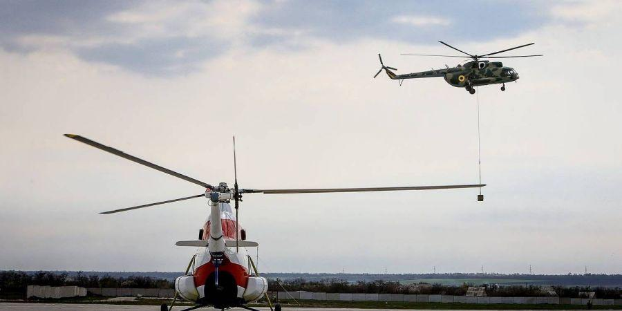 Вертоліт здійснив аварійну посадку / фото 061.ua Вертоліт здійснив аварійну посадку / фото 061.ua