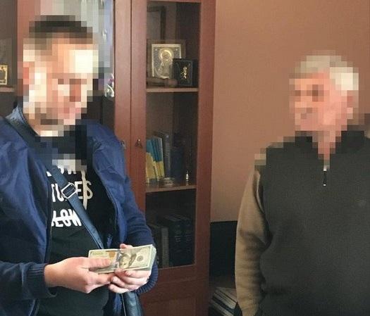 Судью поймали на взятке / фото ssu.gov.ua Судью поймали на взятке / фото ssu.gov.ua