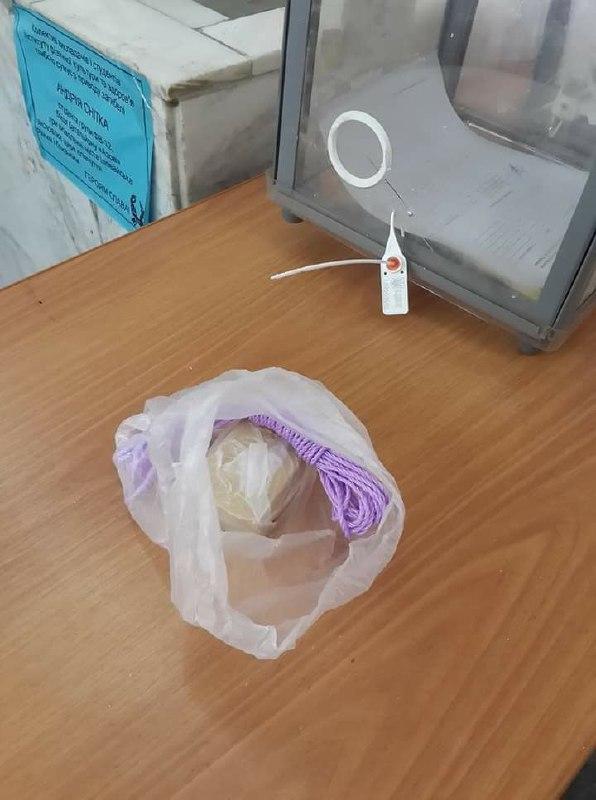 Один из избирателей оставил на участке веревку и мыло / фото УНИАН Один из избирателей оставил на участке веревку и мыло / фото УНИАН