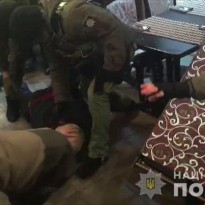 Police raid mob meeting in Kyiv (Photo, video)