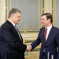 Poroshenko, Hale note need to increase pressure on Russia