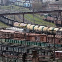 Ukrzaliznytsia plans to restore railway services with Donbas – media