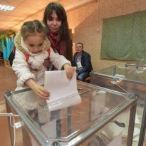 Central Election Commission reports average turnout in Ukraine at 10.2% as of 11:00