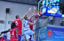 Одесса дожала Политехник в четвертой четверти матча баскетбольной Суперлиги