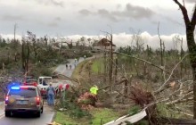 Жертвами мощных торнадо в США стали 22 человека (видео)