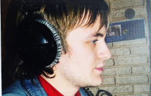 «Угадайте, какой это год?»: Дзидзьо показал себя без бороды