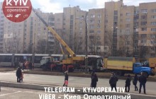 На Борщагівці у Києві зійшов з рейок трамвай (фото)