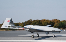 ВСУ начинают испытания турецких ударных беспилотников - Порошенко